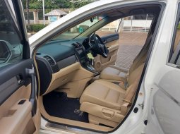 Honda CR-V 2.4 i-VTEC 2011 Putih 5