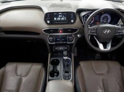 Jual mobil bekas murah Hyundai Santa Fe 2018 di Jawa Barat 3