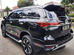 Jual Mobil Bekas Promo Toyota Fortuner New 4x2 2.7 GR Sport A/T 2019 MPV 8