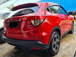 Honda HRV E AT ( Matic ) 2019 Merah Km 20rban Good Condition Pajak Panjang 2023 5