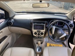 Nissan Grand Livina XV Highway Star 2013 10