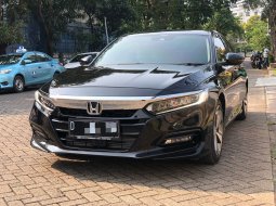 Honda Accord 1.5 AT Hitam 2020