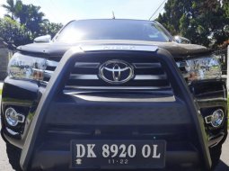 Jual Mobil Bekas Promo Toyota Hilux D-Cab 2.4 V (4x4) DSL A/T 2017