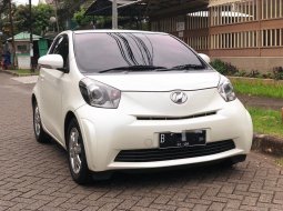 Toyota IQ AT Putih 2009 2