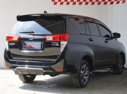 Toyota Innova G Diesel 2.4 A/T 2020 6