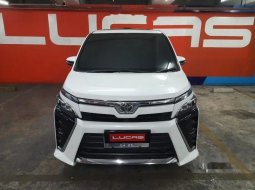 DKI Jakarta, Toyota Voxy 2020 kondisi terawat