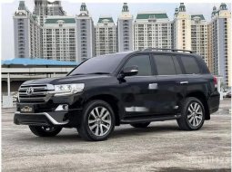 Mobil Toyota Land Cruiser 2018 VX-R dijual, DKI Jakarta 5