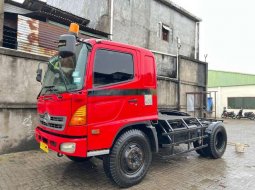 2015 Hino Ranger Engkel Sg 260 J Tractor Head Kepala Trailer 2