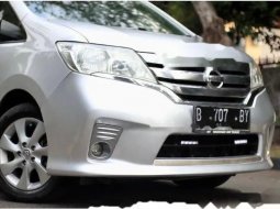 Mobil Nissan Serena 2013 Highway Star terbaik di DKI Jakarta 10