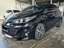 Toyota Yaris S TRD AT ( Matic ) 2019 Hitam Km 13rban Good Condition 3
