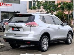 Dijual mobil bekas Nissan X-Trail 2.5, DKI Jakarta  7