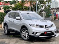 Dijual mobil bekas Nissan X-Trail 2.5, DKI Jakarta  6