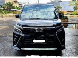 Jual cepat Toyota Voxy 2020 di DKI Jakarta