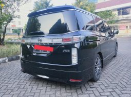 Nissan Elgrand Hws 2.5 Automatic 2014 Hitam 2