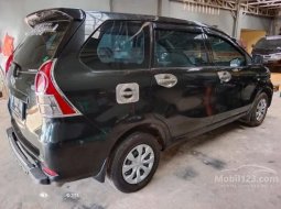 Banten, Toyota Avanza E 2014 kondisi terawat 4