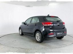 Jual cepat Kia Rio MT 2017 di Jawa Barat 10