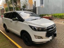 Jual Toyota Venturer 2020 harga murah di DKI Jakarta 8