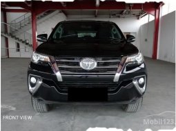 Mobil Toyota Fortuner 2017 VRZ dijual, Jawa Barat 1