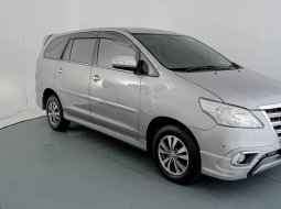 Toyota Kijang Innova V Luxury A/T Gasoline 2015 Silver 1