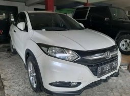 Jawa Barat, jual mobil Honda HR-V E 2018 dengan harga terjangkau 3