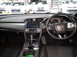 Honda Civic Hatchback RS 2018 4