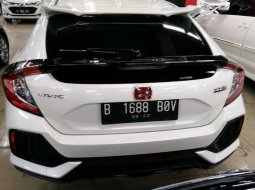 Honda Civic Hatchback RS 2018 3