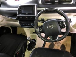 Toyota Sienta G CVT 2016 7