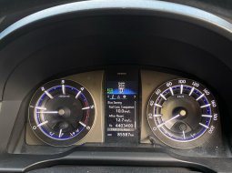 Toyota Kijang Innova V M/T Diesel 2017 2