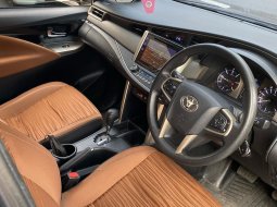 Toyota Kijang Innova V M/T Diesel 2017 3