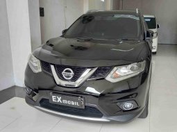 Nissan X-Trail 2.5 CVT A/T 2015 1