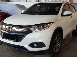 Honda HRV E A/T ( Matic ) 2019 Putih Km 32rban Mulus Siap Pakai 1