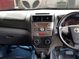 Toyota Avanza Veloz 1.5 A/T ( Matic ) 2013 Silver Siap Pakai Good Condition 3