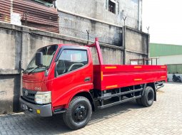 30rbKM+banBARU MURAH Toyota Dyna 110 ET bak besi kargo 2013 CDD 110ET 1