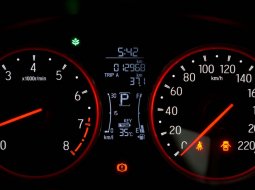 Honda City Hatchback RS CVT 2021 Merah 11