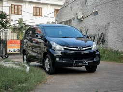 Daihatsu Xenia 1.5 R Deluxe AT 2012 2