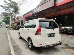 Mobil Toyota Avanza 2013 E dijual, Jawa Timur 1