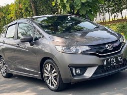 Honda Jazz RS 2015 3