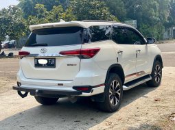 FORTUNER VRZ TRD AT PUTIH 2019 PROMO DISKON GEDE GEDEAN!! 4