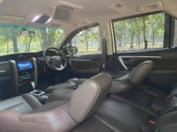 Toyota Fortuner VRZ TRD AT Putih 2019 7