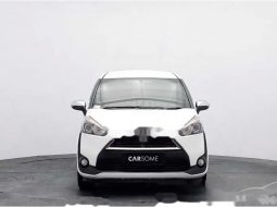 Jawa Barat, Toyota Sienta G 2016 kondisi terawat 6