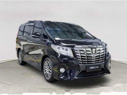 Mobil Toyota Alphard 2017 G dijual, Jawa Barat 10