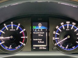 Toyota Kijang Innova V A/T Gasoline 2021 9