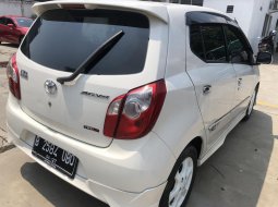 Toyota Agya 1.0L G M/T 2016 Putih 8