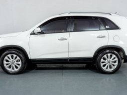 Kia Sorento 2.2 AT 2014 Putih 5