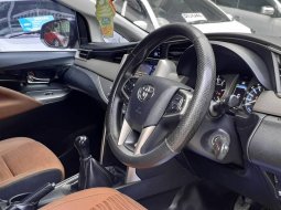 Toyota Kijang Innova 2.4V MT 2015 7