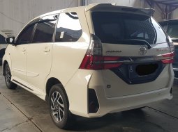 Toyota Avanza Veloz M/T ( Manual ) 2021 Putih Km 21rban Mulus Siap Pakai 2