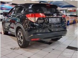 Jual mobil Honda HR-V E Special Edition 2019 bekas, Jawa Timur 12