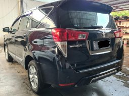 Toyota Innova V 2.0 bensin AT ( Matic ) 2017 Hitam Km 93rban Siap pakai pajak panjang 2023 4