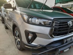 Toyota Kijang Innova Q venturer 2021 AT