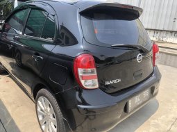 Nissan March 1.2L XS AT 2011 4